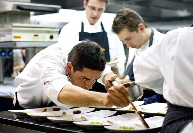 Matteo Ferrantino in the kitchen at Vila Joya