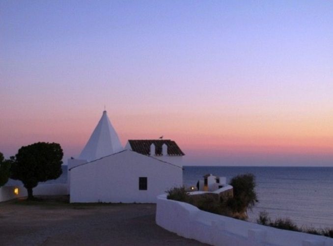 Senhora da Rocha Chapel