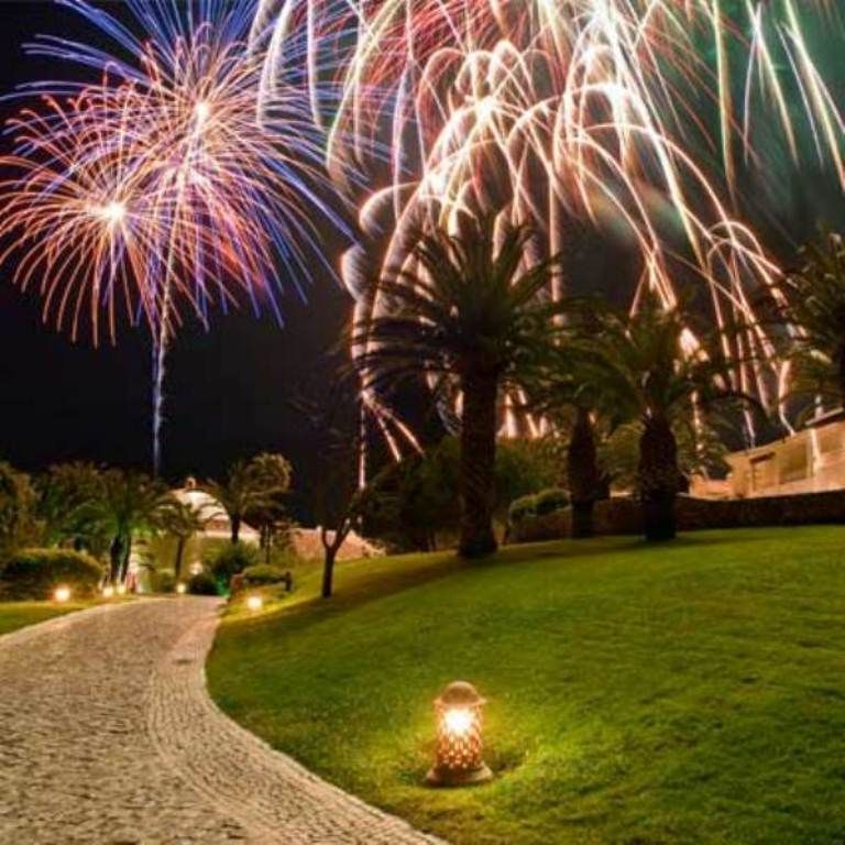 Christmas fireworks at vila Vita Parc