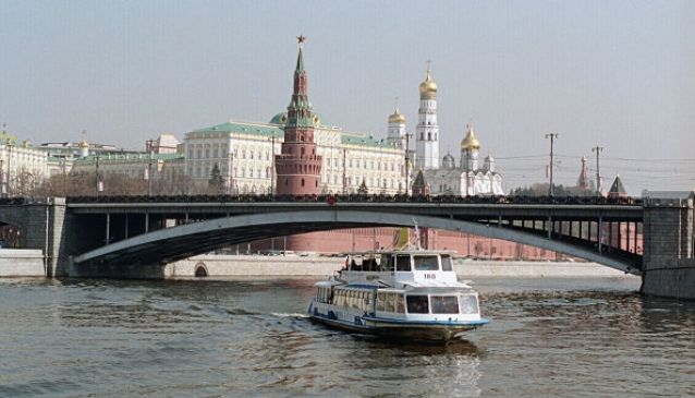 Cruising on the Moscow River