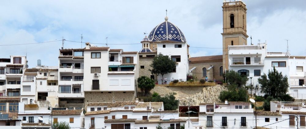 Raise a glass to ales and wines made in Alicante