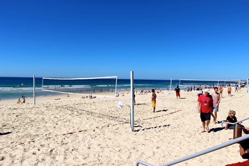 Beach volleyball on a weekend at Kurrawa