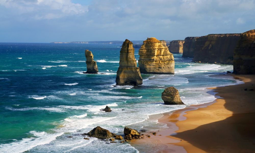 Exploring the Great Ocean Road by Campervan