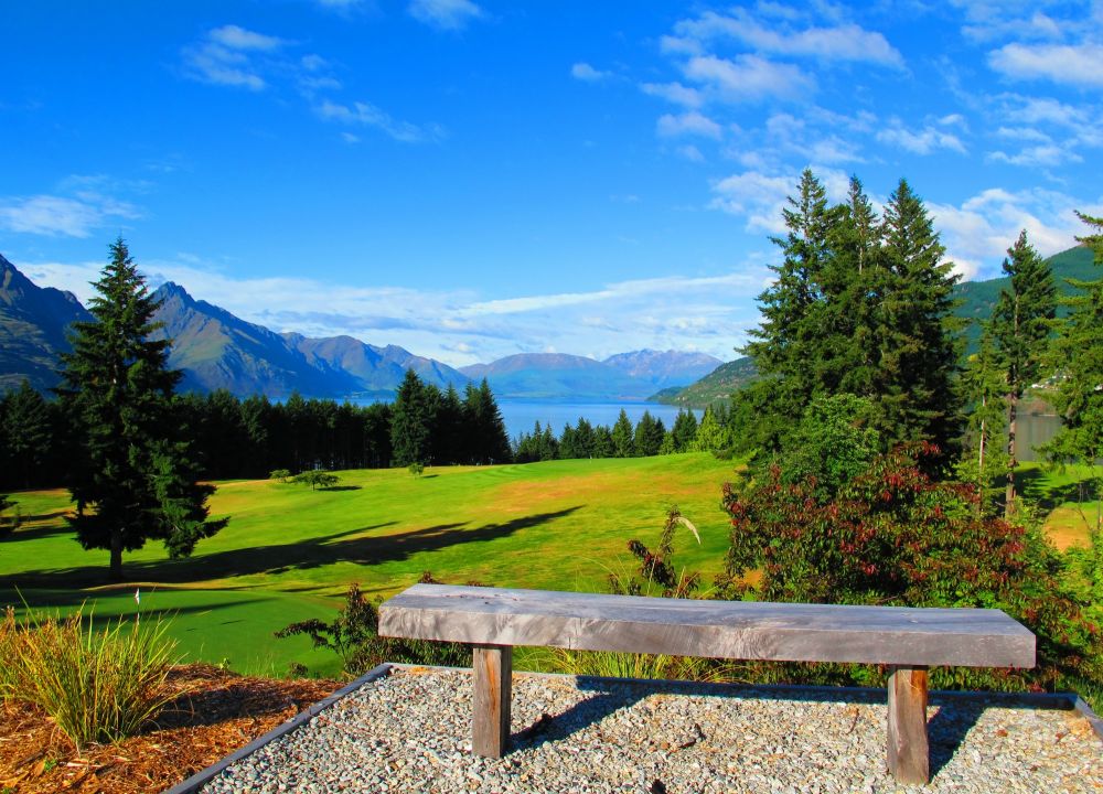 A Guide to Queenstown Golf