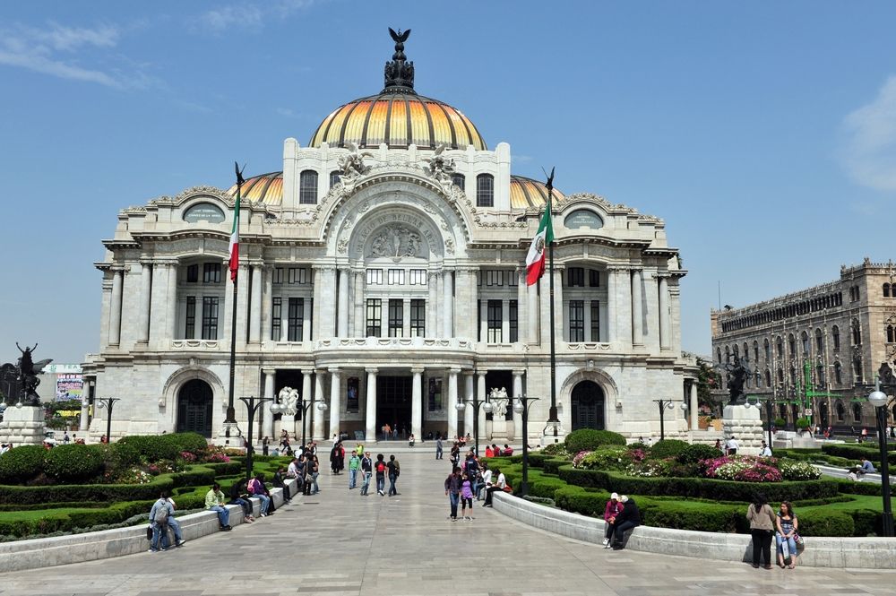 Exploring Mexico City's Zocalo