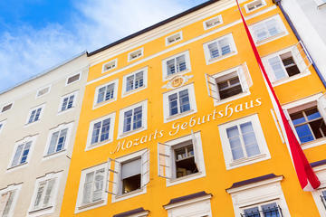Mozart Gerburtshaus (Mozart's Birthplace)