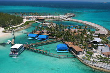 Nassau’s Blue Lagoon Island