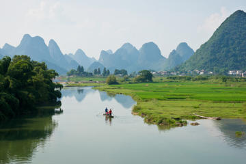 Green Lotus Peak (Bilian Feng)