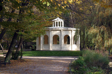 Maksimir Park (Maksimirirski Perivoj)