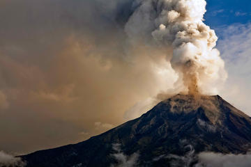 Avenue of the Volcanoes