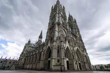 La Basilica Church