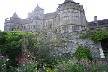 Stokesay Court