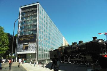 Museum of the Arab World (Institut du Monde Arabe)