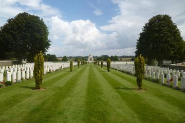 Cabaret Rouge British Cemetery