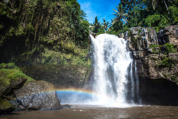 Tegenungan Waterfall