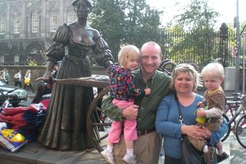 Molly Malone Statue