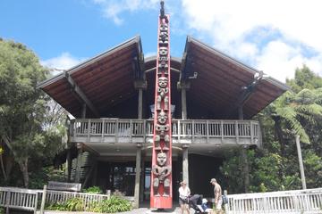 Arataki Visitor Center