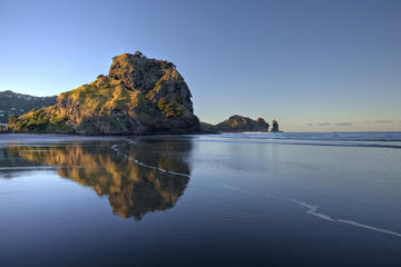 Piha Beach