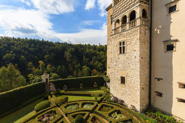 Pieskowa Skala Castle