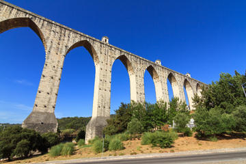 Águas Livres Aqueduct