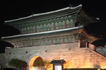 Dongdaemun Market and Gate
