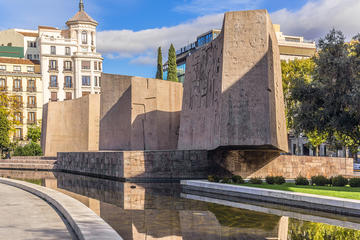 Plaza de Colón