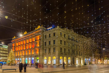 Parade Square (Paradeplatz)