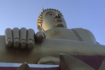 Big Buddha Temple (Wat Phra Yai)