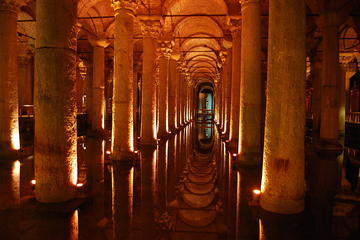 Yerebatan Sarayi (Basilica Cistern)