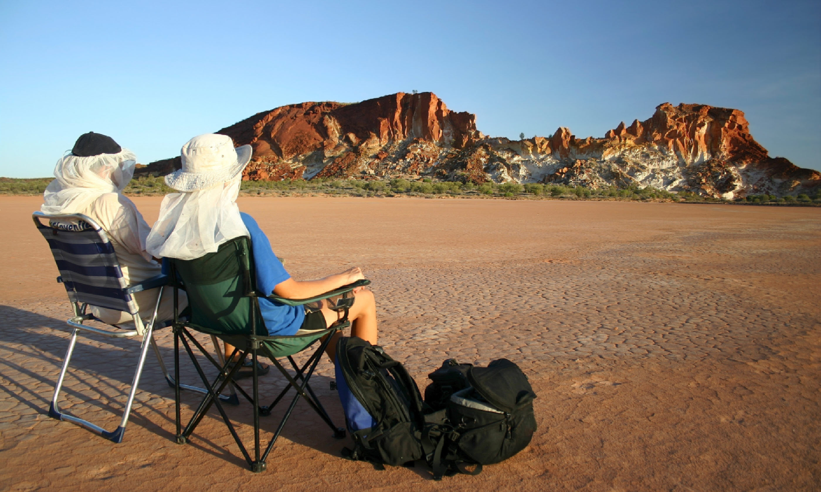 Trekkers in Rainbow valley, Northern Territory (Shutterstock)