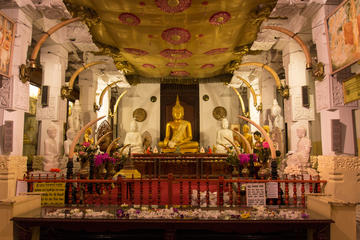 Temple of the Tooth (Sri Dalada Maligawa)