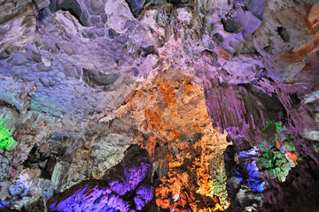 Me Cung Cave (Bewitching Grotto)