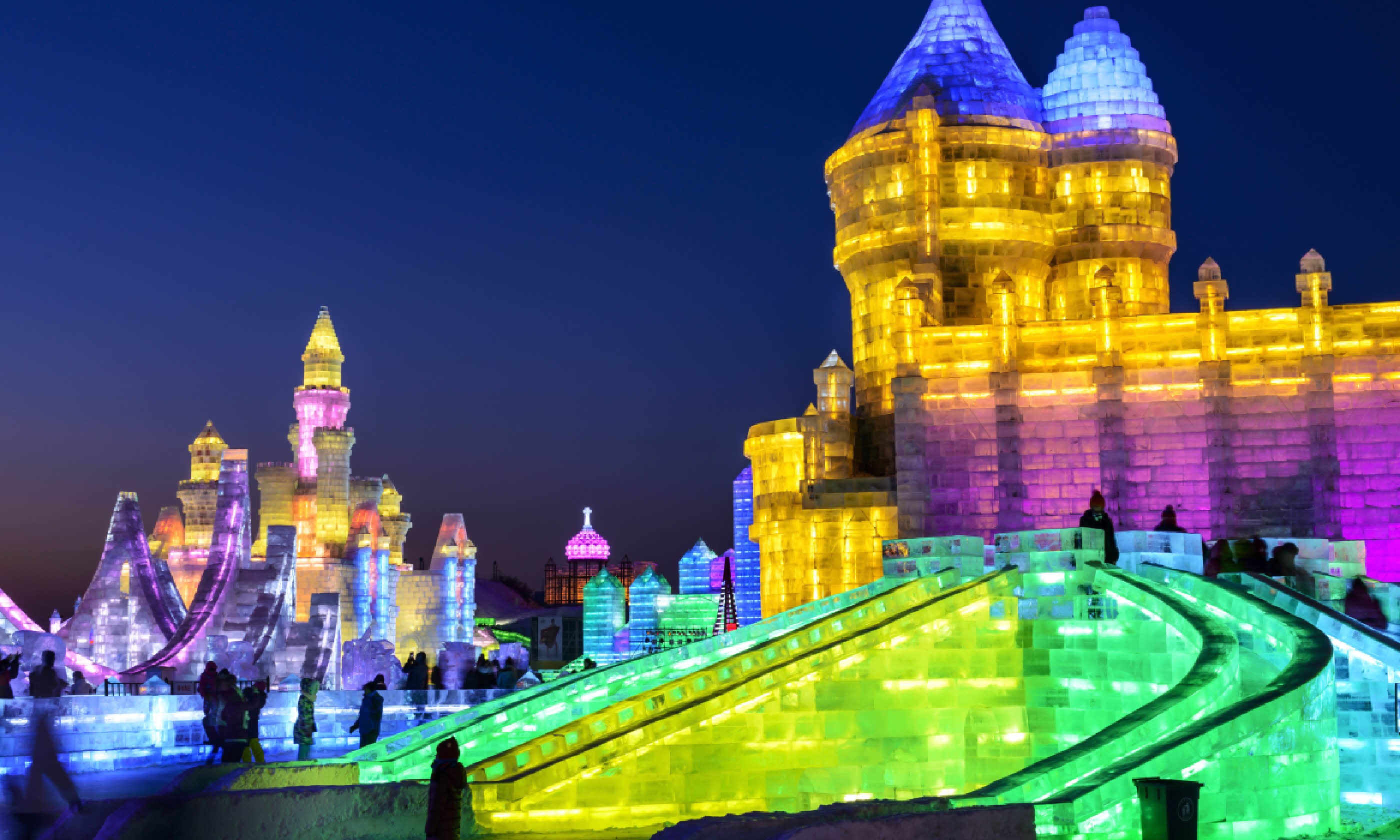 Harbin Ice and Snow World (Shutterstock)