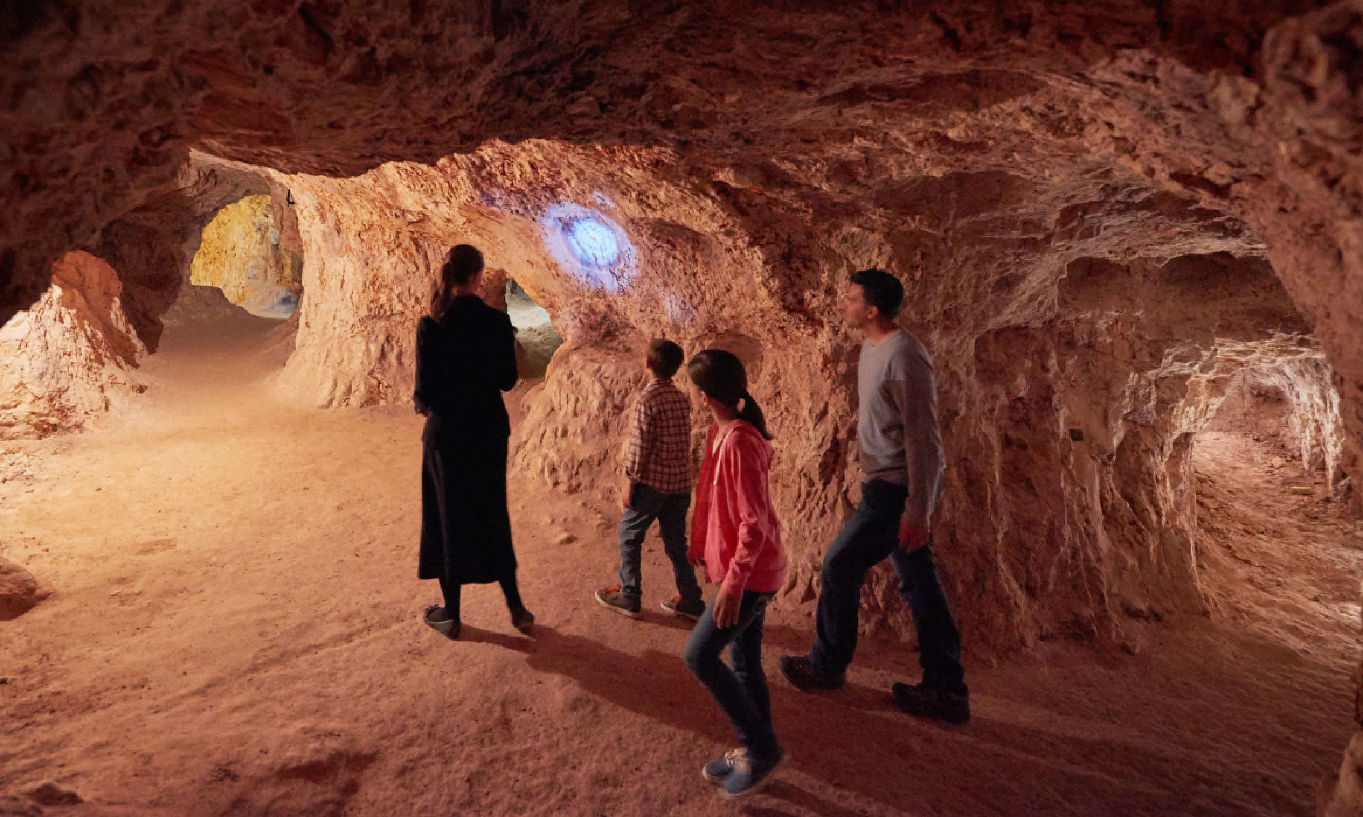 Exploring Coober Pedy (SATC)