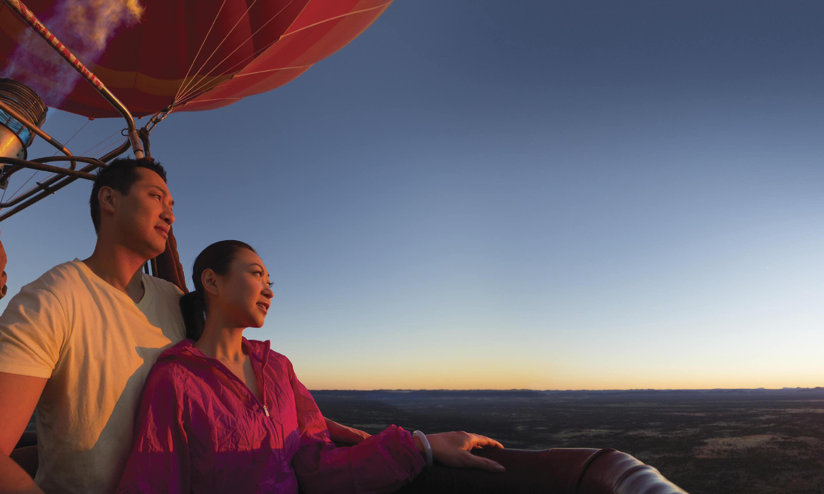 Hot-air ballooning at sunrise (Tourism NT)