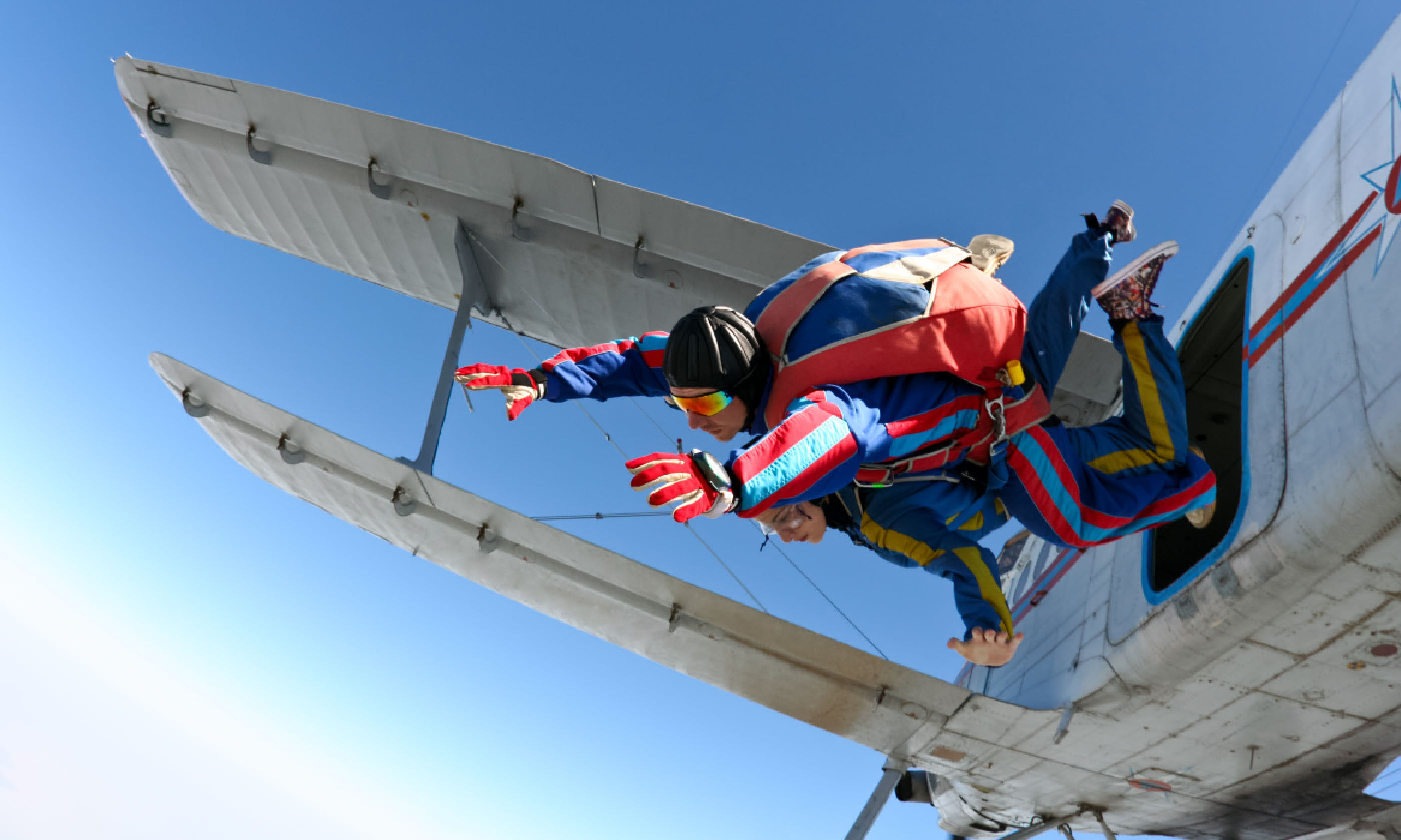 Skydiving (Shutterstock)