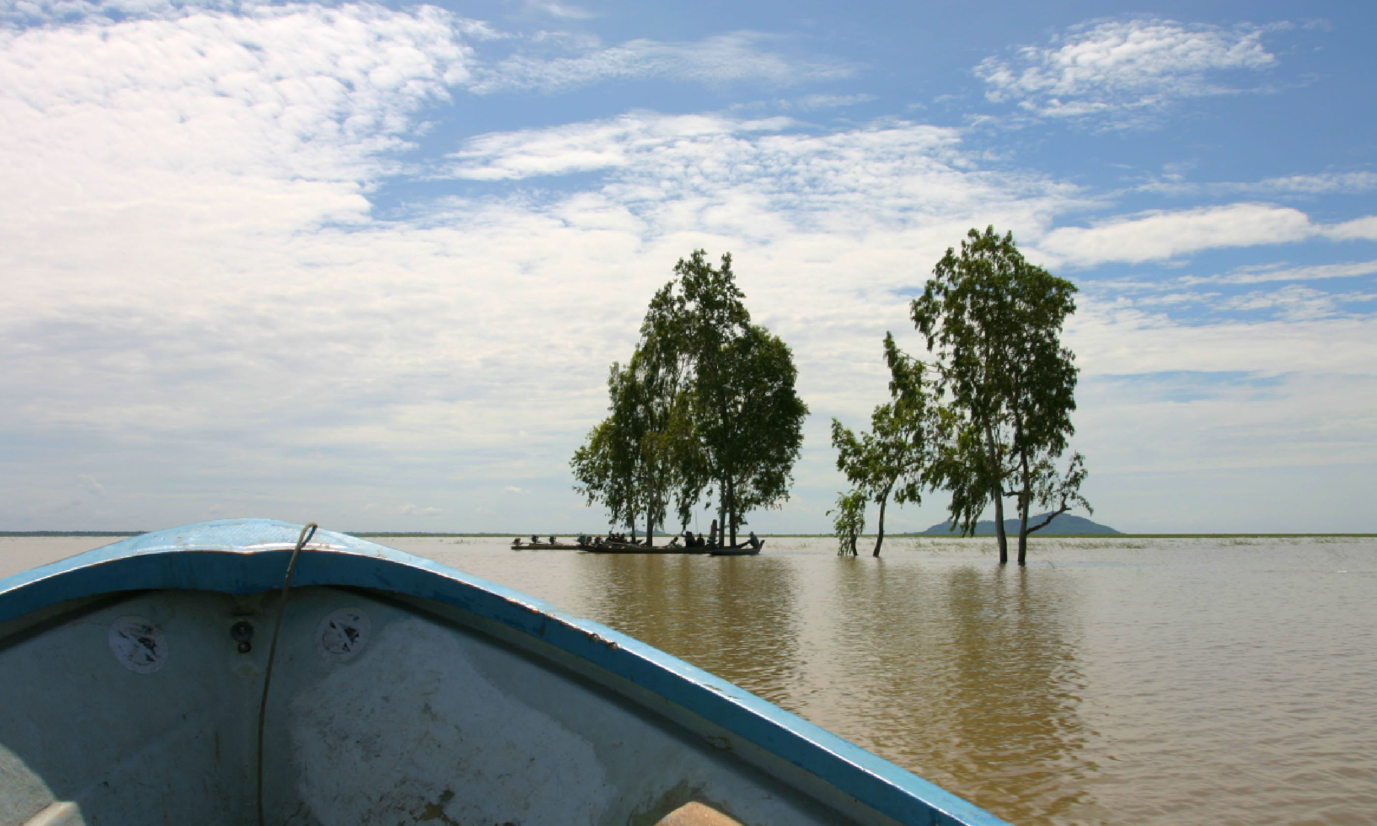 On the way to temple of Phnom Da, wet season (Shutterstock)