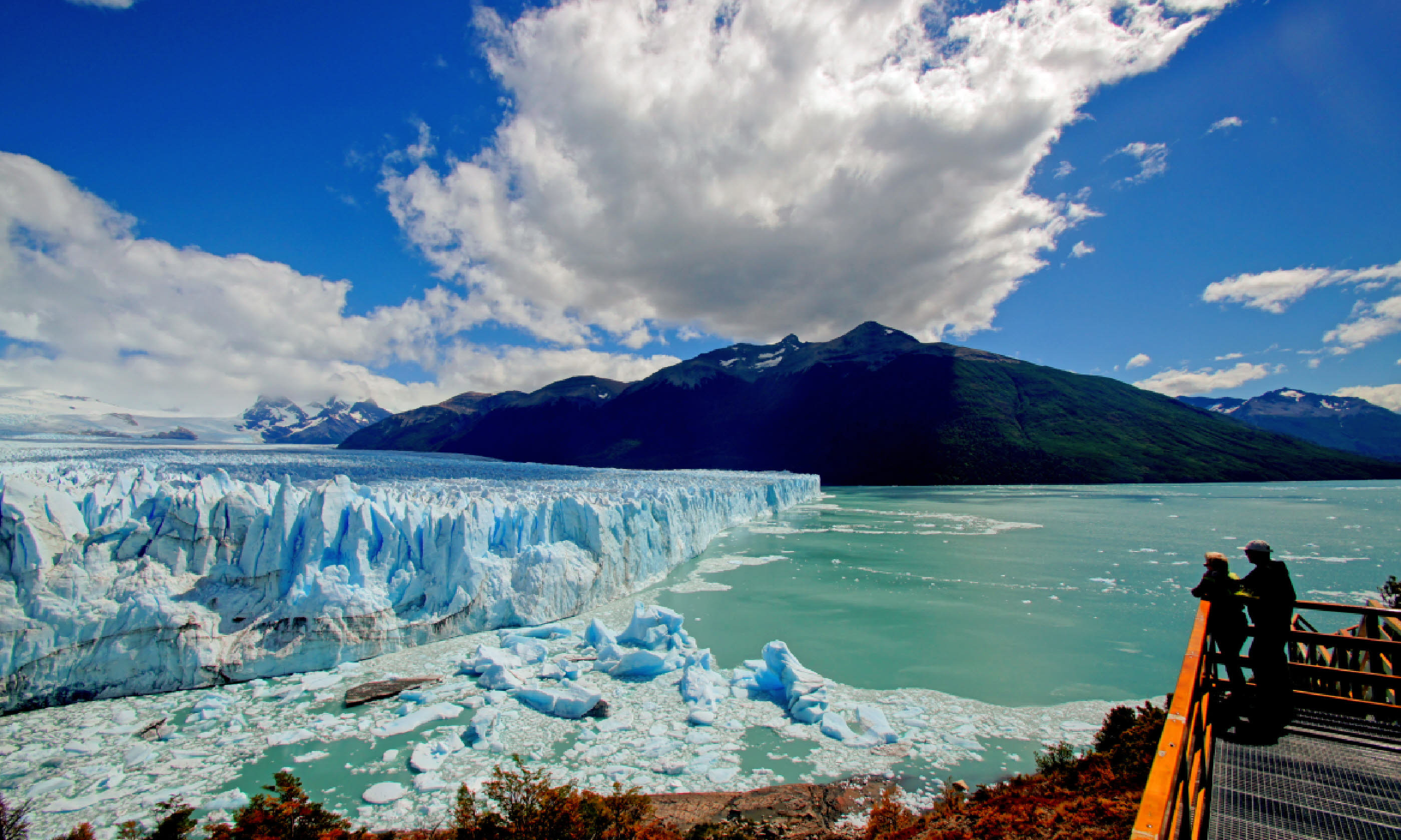 A view on Perito Moreno (Shutterstock)