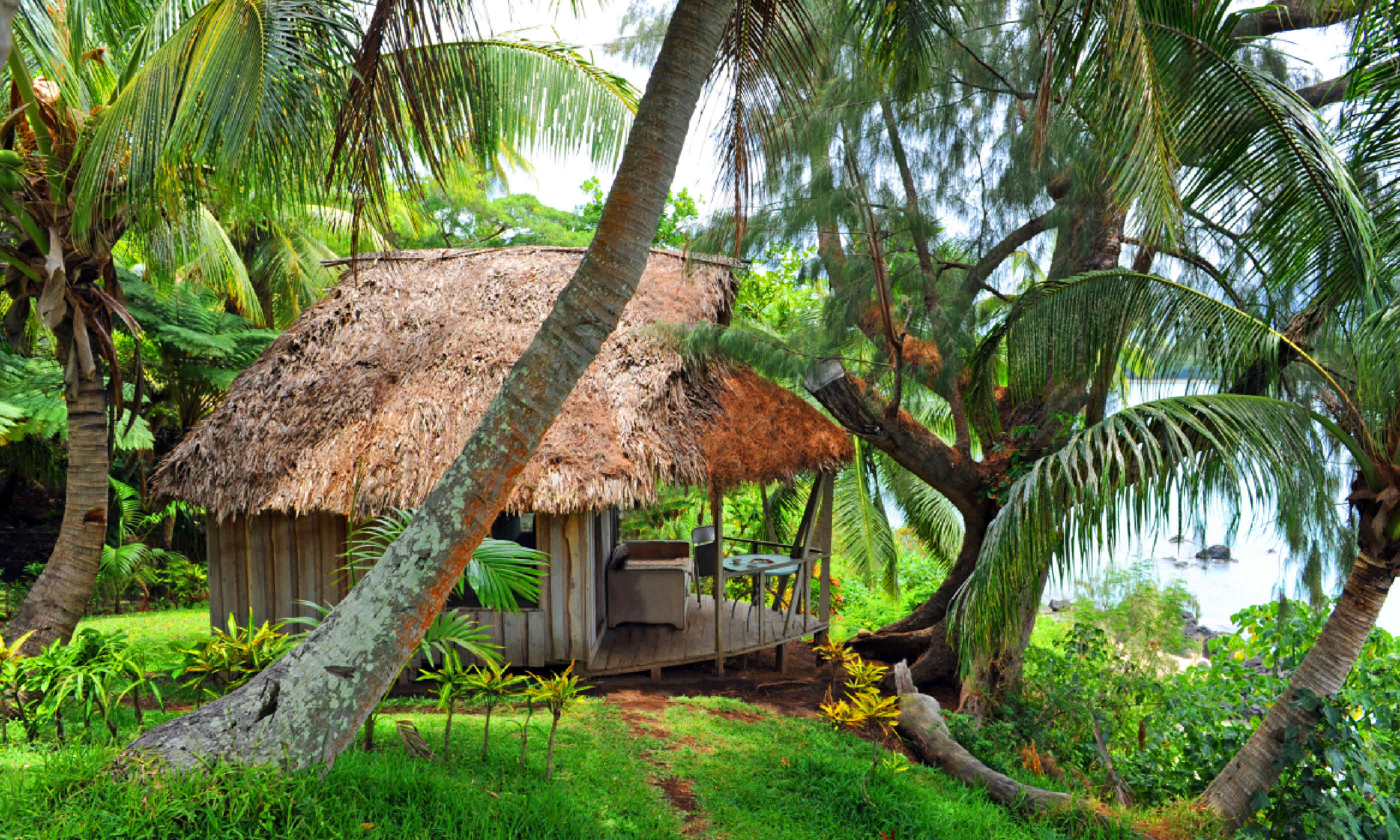 Cottage at the Bay of Port Resolution, Tanna, Vanuatu (Shutterstock)