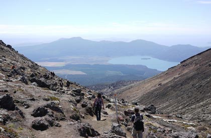 The Tongariro Crossing: one of the world's best day walks (Mojotrotters)