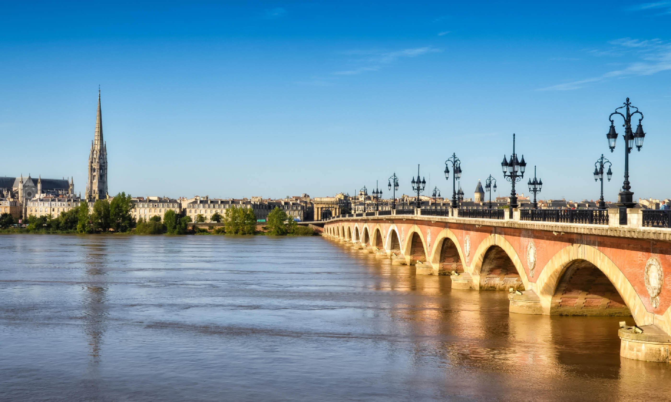 Bordeaux, France (Shutterstock)