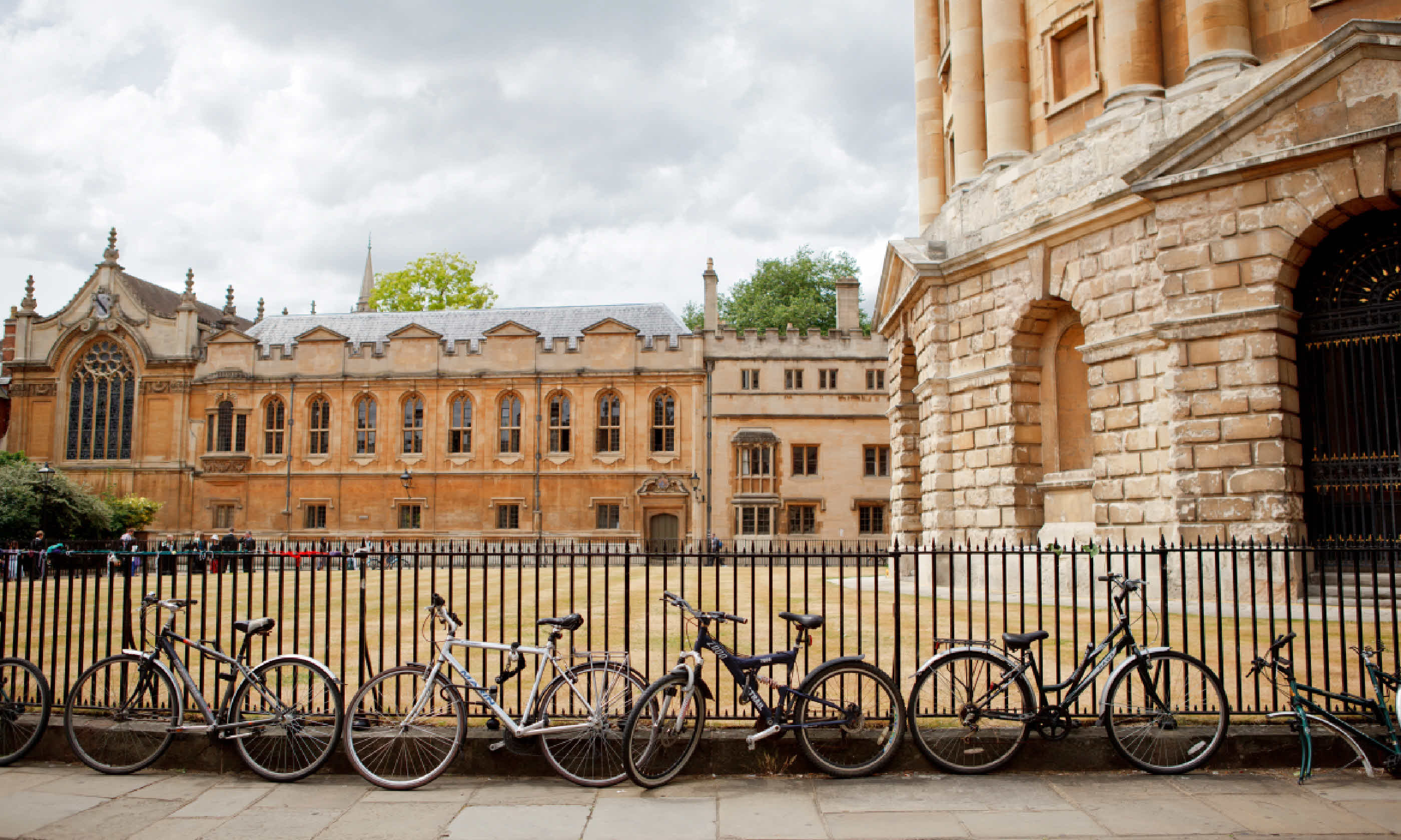 Oxford University, England (Shutterstock)