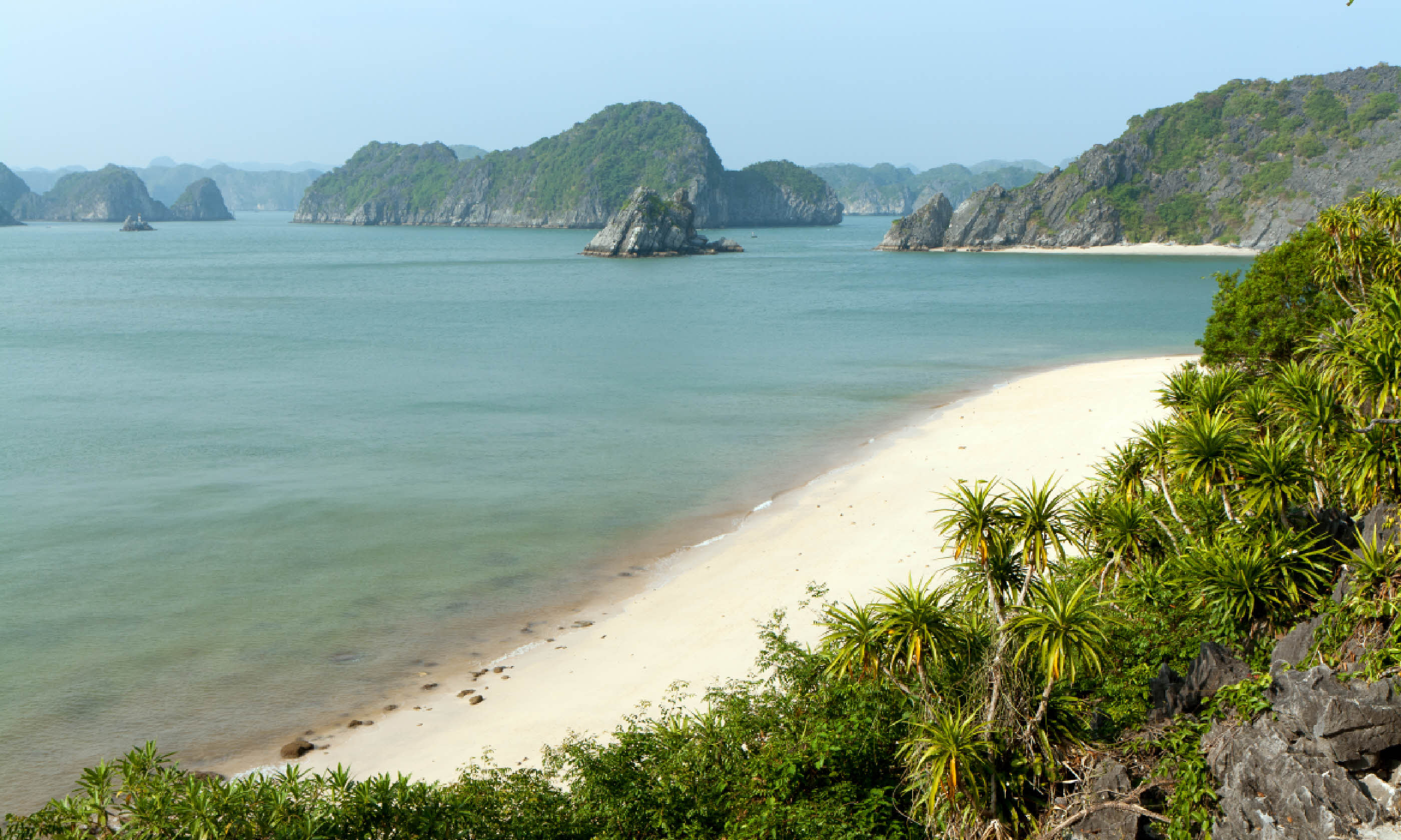 Lan Ha Bay in Vietnam (Shutterstock)