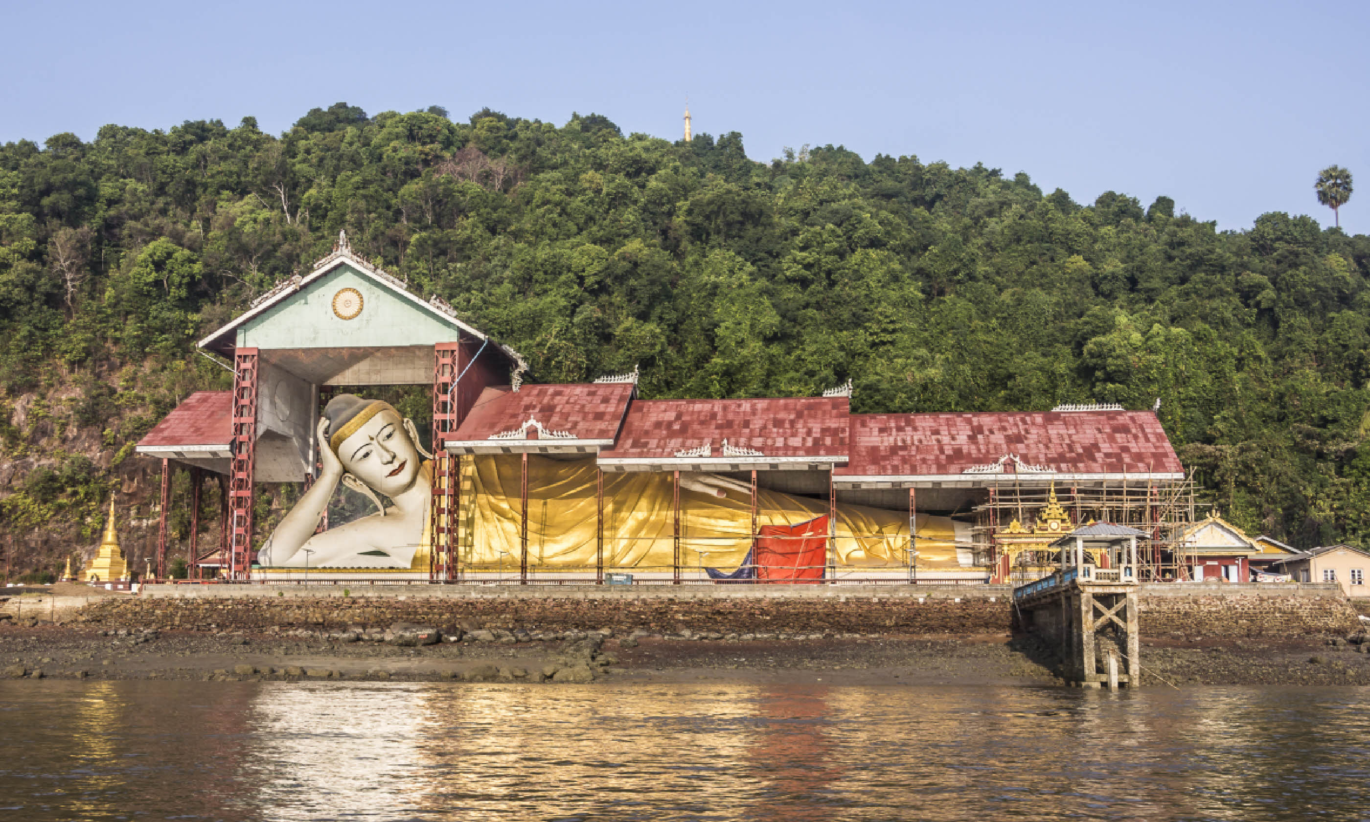 Giant reclining Buddha at the harbor of Myeik (Shutterstock)