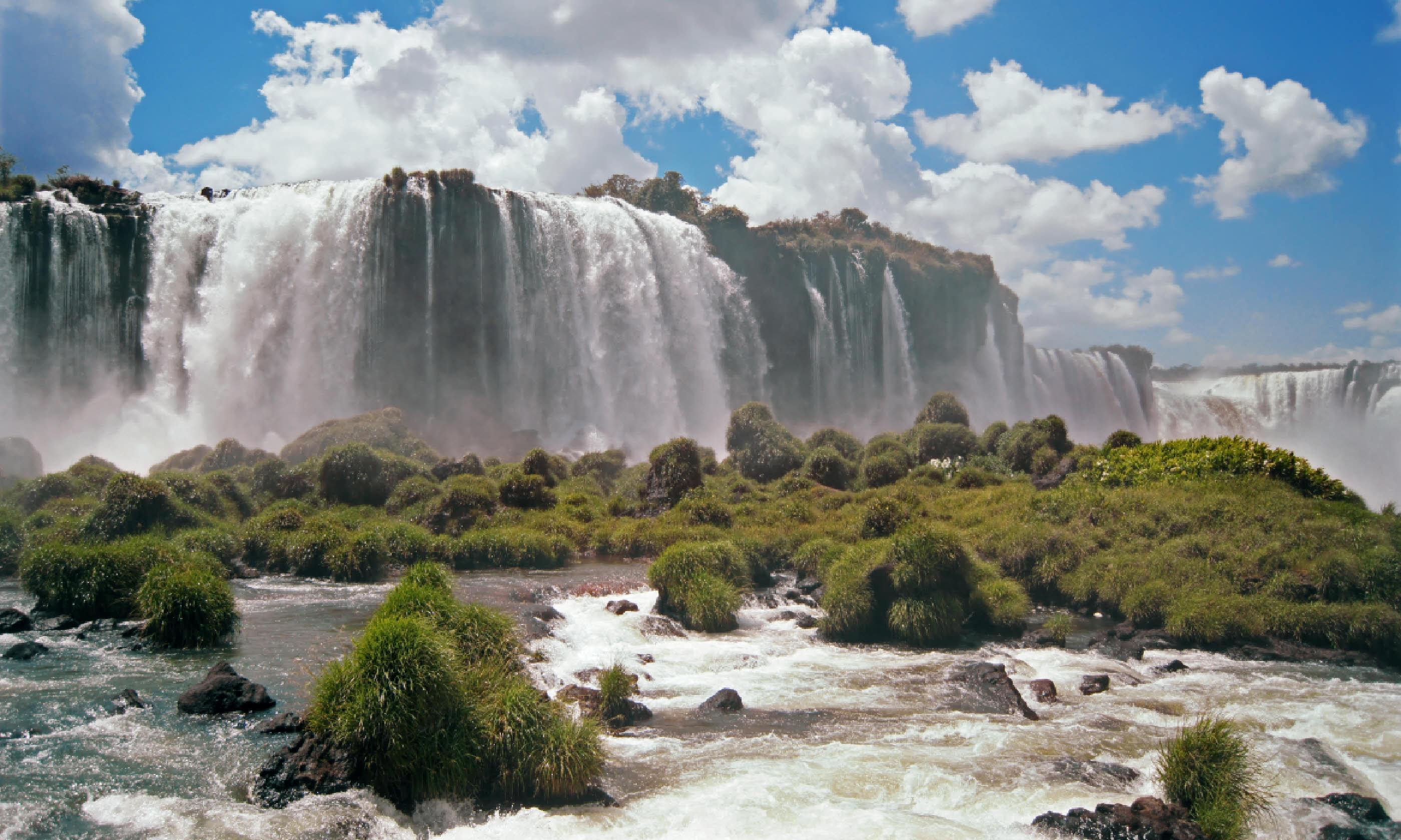Iguazú Falls (Shutterstock: see main credit below)