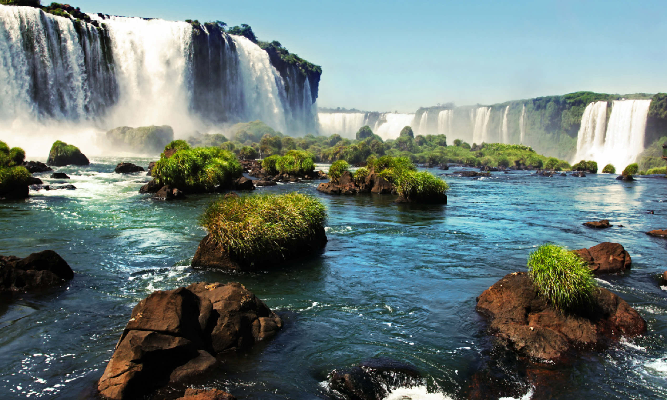 Iguazu Falls (Shutterstock: see credit below)