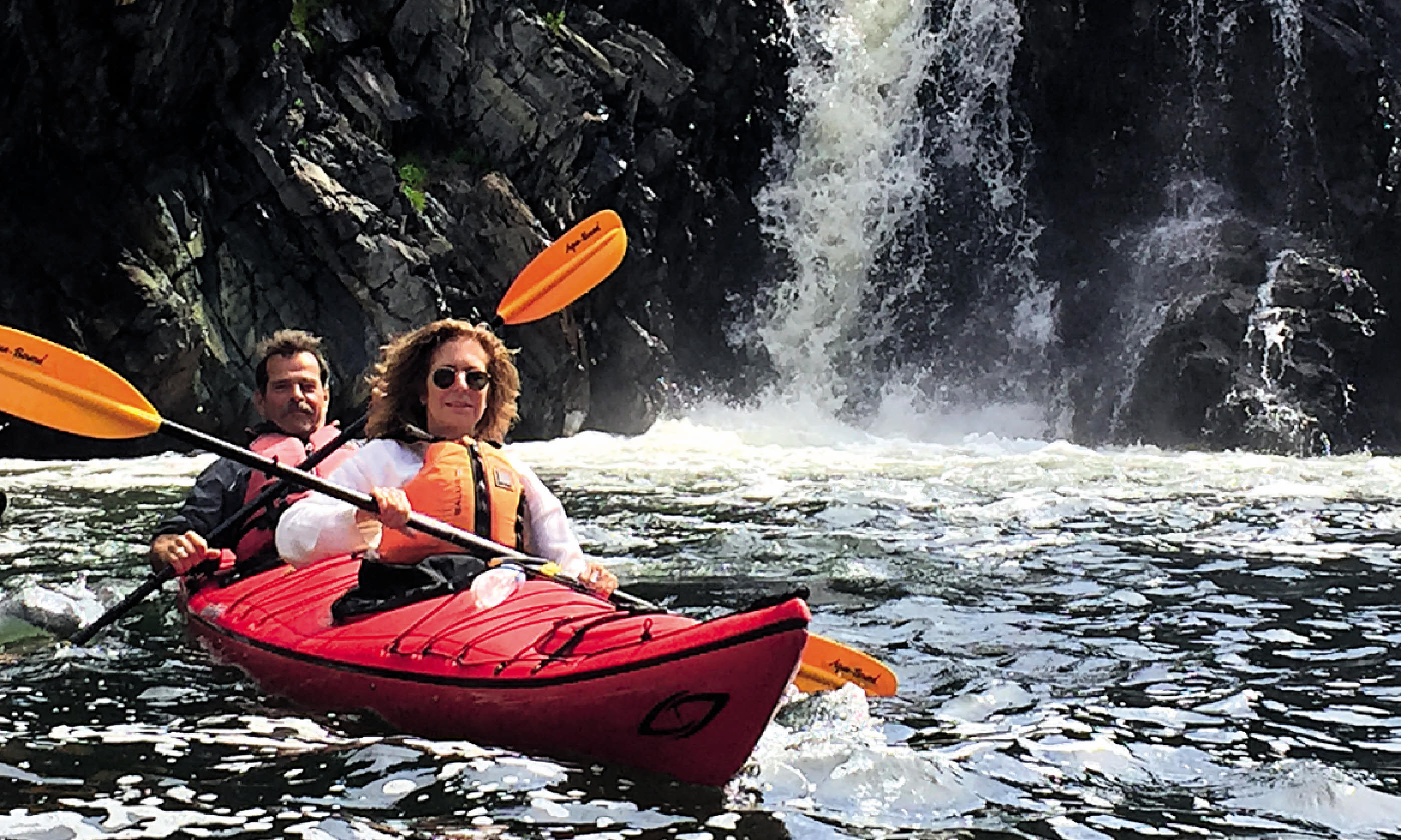 Kayaking in Newfoundland (Simon Chubb)