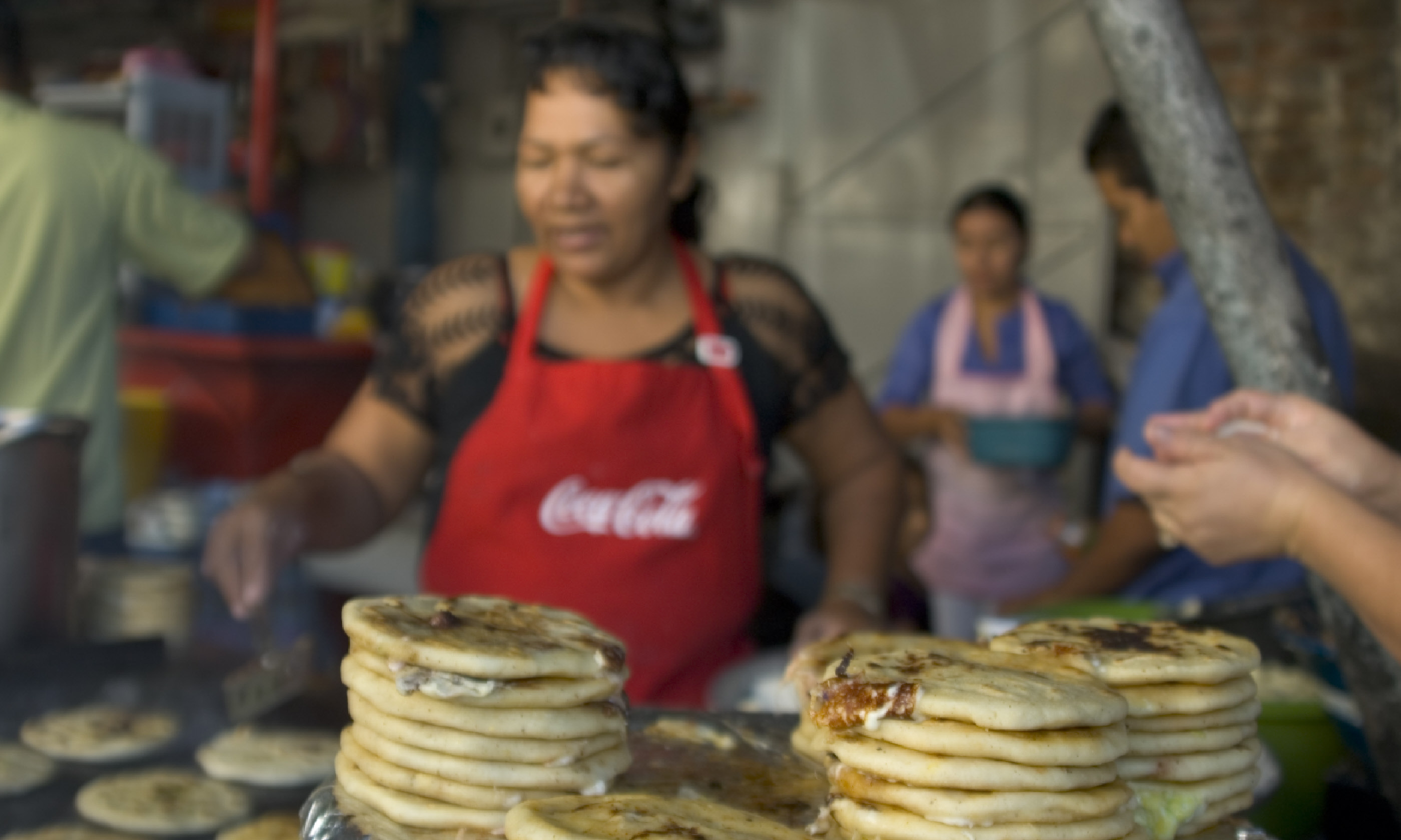 Street food in El Salvador (Shutterstock)
