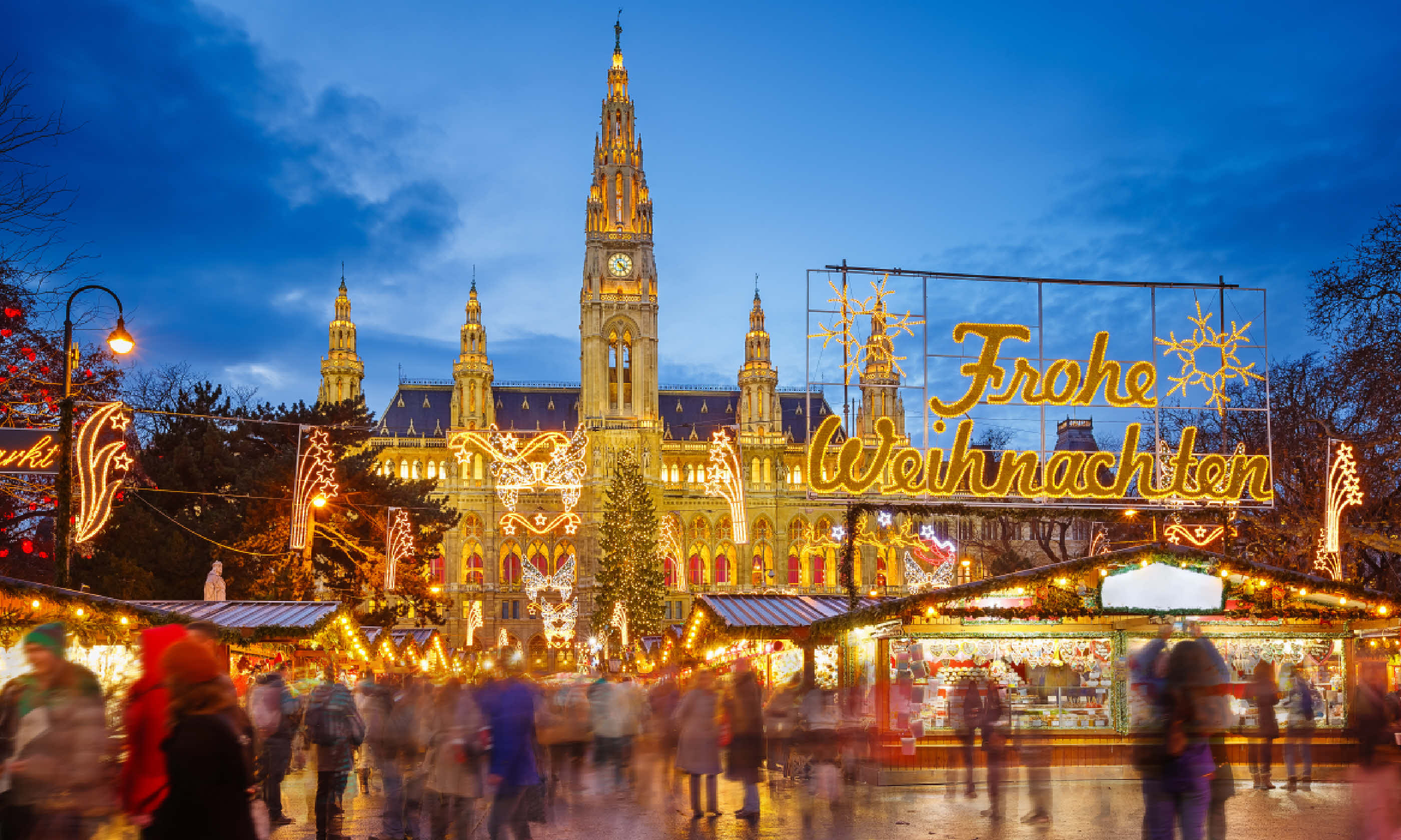Christmas market in Vienna (Shutterstock)
