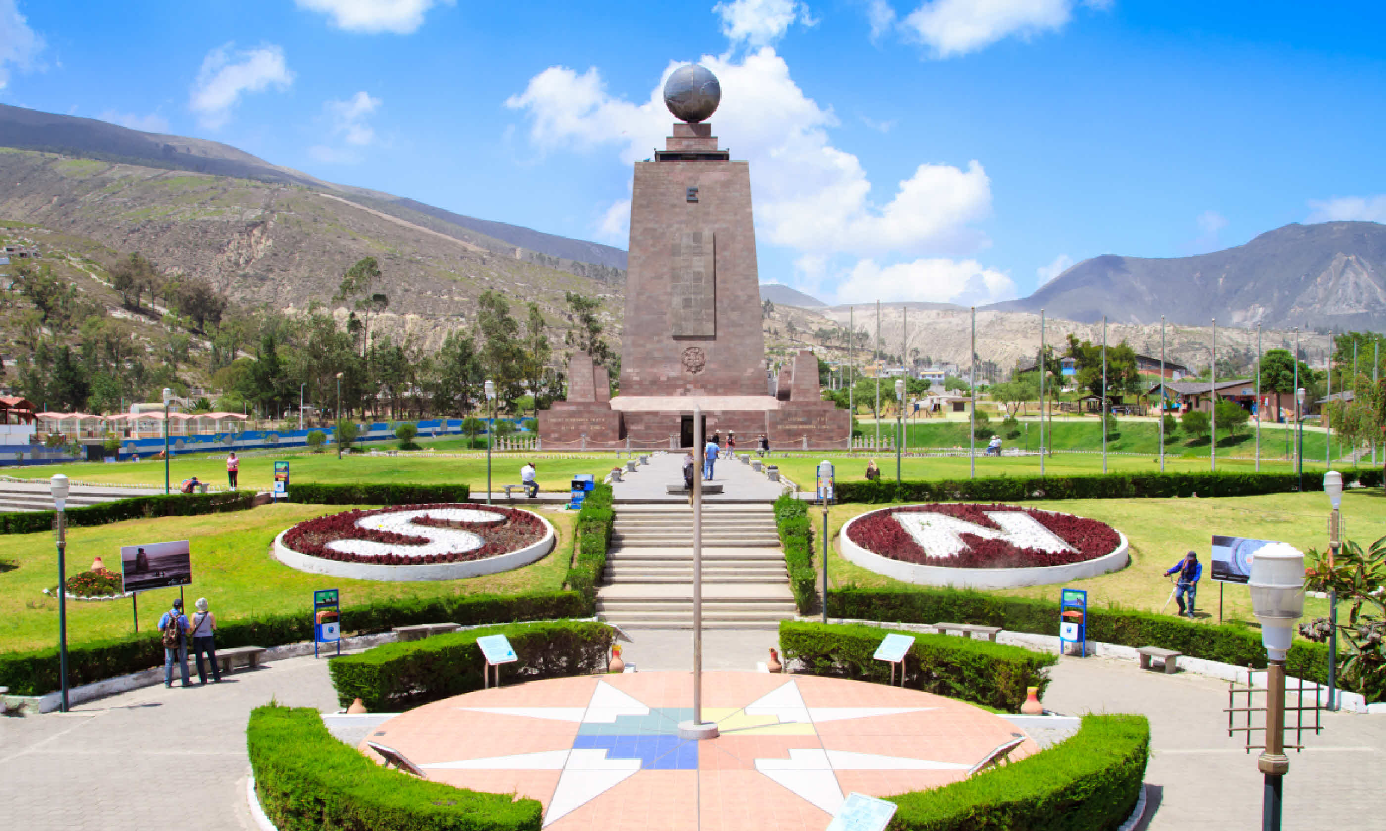 Monument Mitad del Mundo near Quito (Shutterstock)